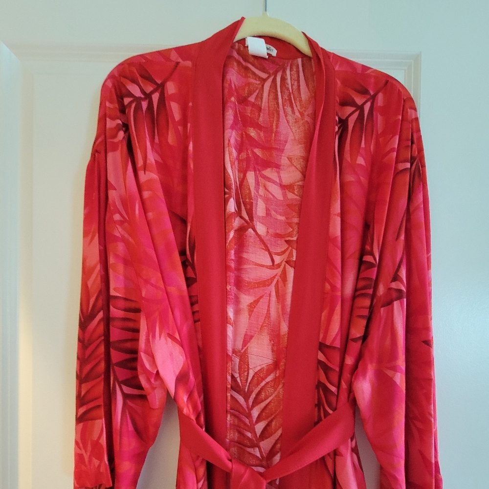 Red Tropical-Print Women's Robe, 100%Rayon - Picture 2 of 7